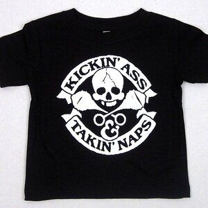 Kickin Ass And Takin Naps Graphic T-Shirt Funny Skull Humor Tee 84